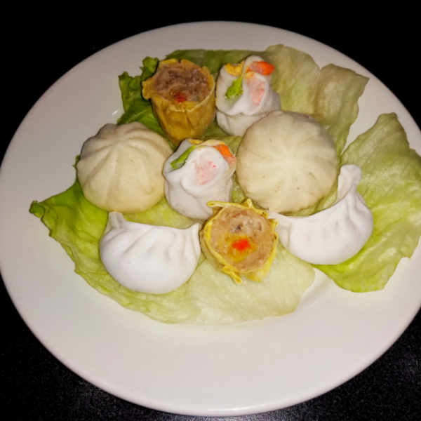 107. Dim sum mixto